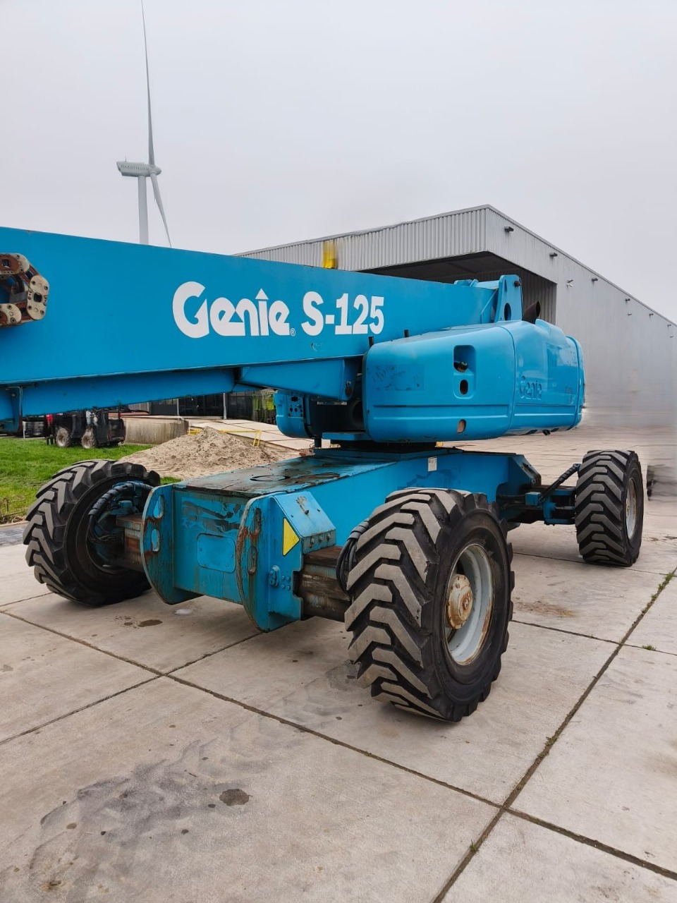 Sold - Articulated Boom Lift - View 2